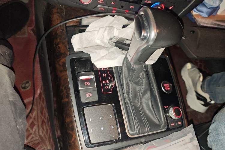 Used Audi A6L 2014 TFSI Comfort Model
