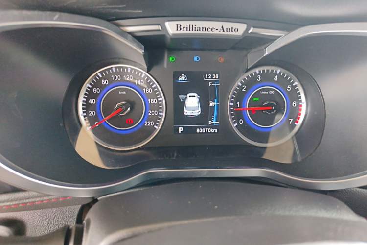 Used Brilliance V3 2016 1.5L Automatic Smart Version