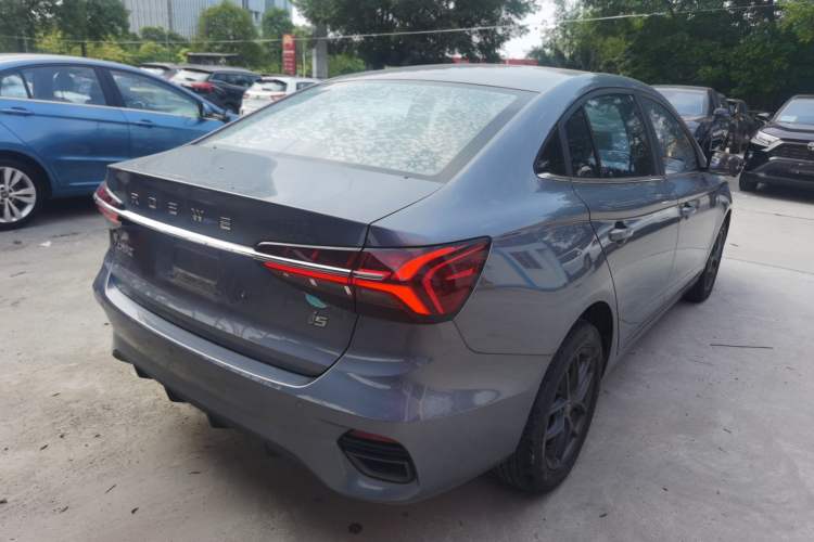 Used Roewe i5 2021 1.5L CVT Diamond Edition Rear Right 45 Deg