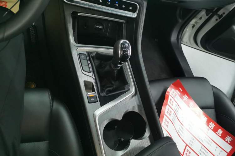 Used Changan CS55PLUS 2020 1.5T Manual Colorful Model
