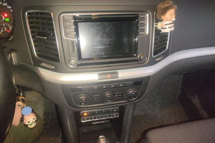 Used Volkswagen Sharan 2016 380TSI Comfort Edition 7-Seater