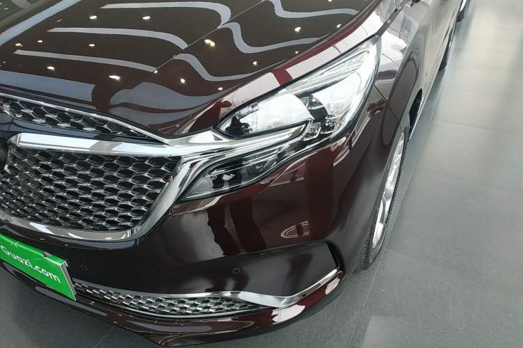 Used Buick GL8 2020 Avenir Avia Six-Seat Deluxe Edition
