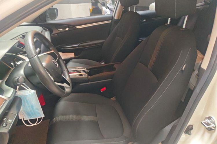 Used Honda Civic 2016 220TURBO CVT Luxury Edition Left Front Seat