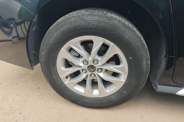 Used Toyota Granvia 2024 2.5L Hybrid Comfort Edition