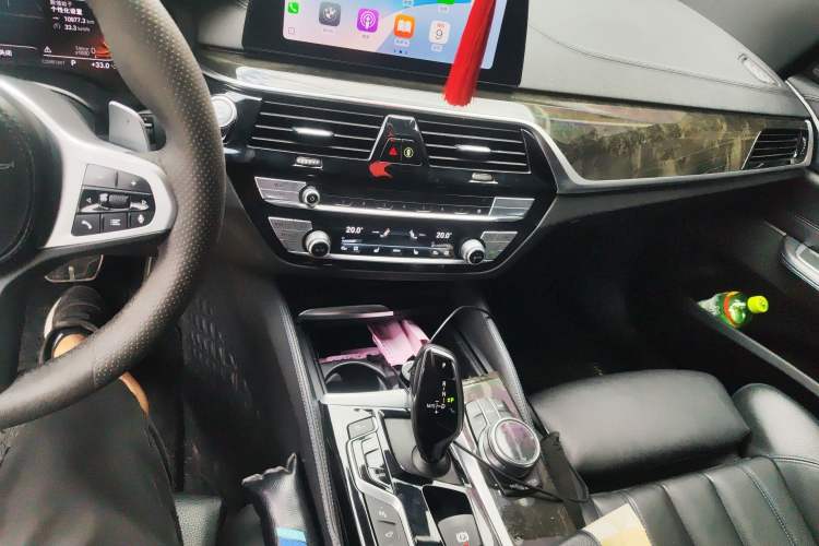 Used BMW 6 Series GT 2020 630i M Sport Package Audio And AC Panel