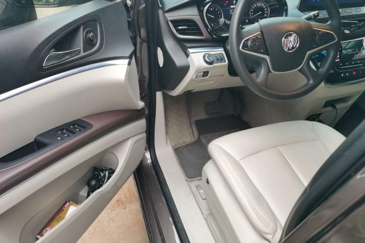 Used Buick GL8 2023 Land Executive Class Smart Enjoyment Model
