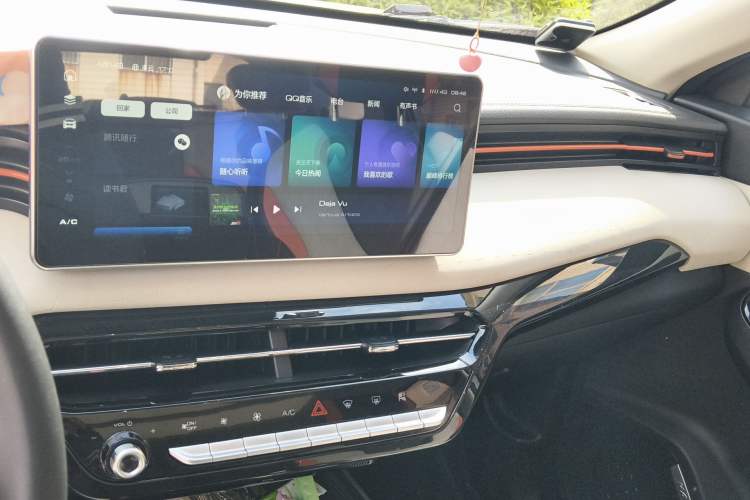 Used Haval LHERY 2021 High-Performance Version 1.5T Golden Rabbit Audio And AC Panel