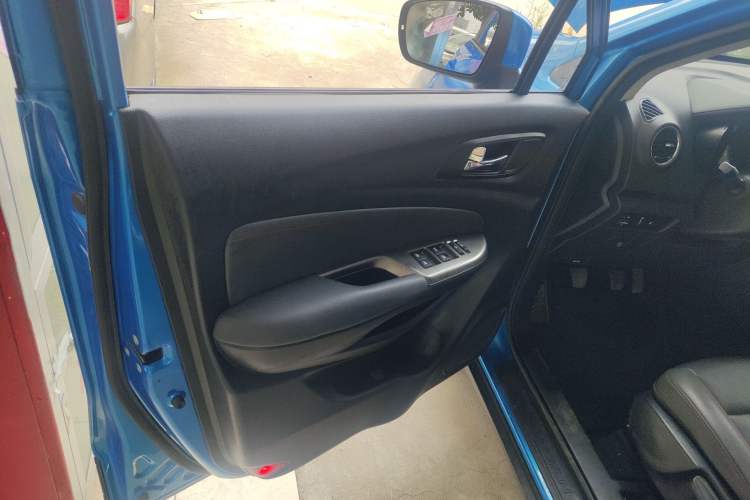 Used Changan CS15 2016 1.5L Manual Fashion Edition