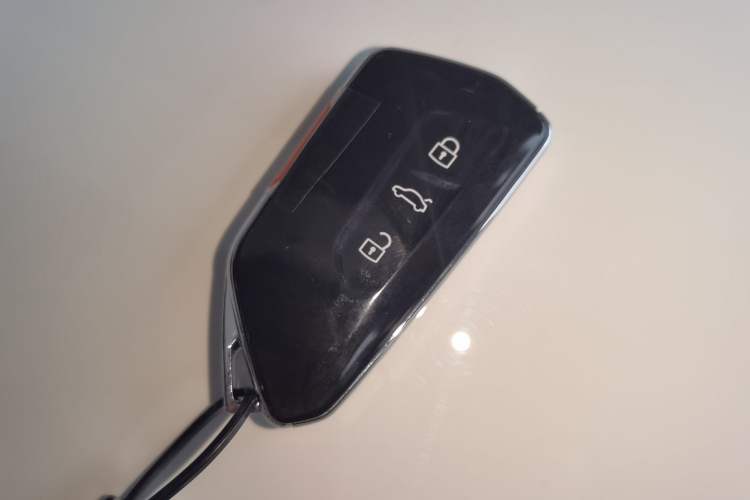 Used Volkswagen Lamando 2024 Lavida L 280TSI DSG Cool & Spicy Edition