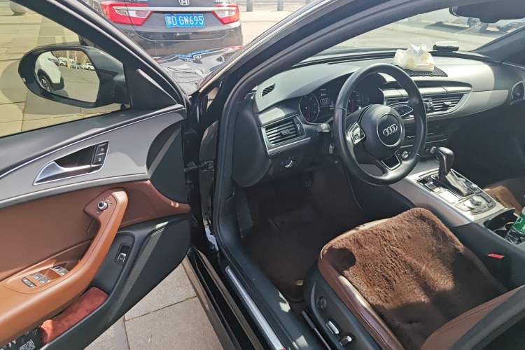 Used Audi A6L 2018 30th Anniversary Edition 35 TFSI Sport Edition
