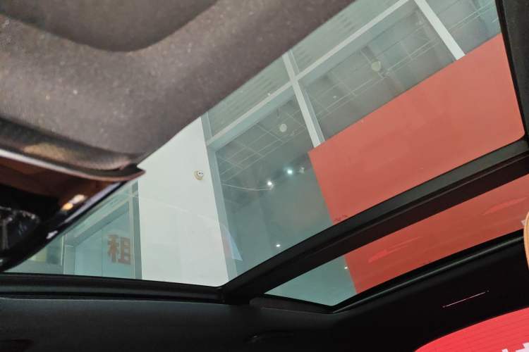 Used Mercedes-Benz GLC 2023 GLC 300 L 4MATIC Dynamic 7-Seater
