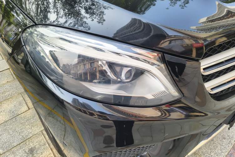 Used Mercedes-Benz GLE 2019 GLE 320 4MATIC Dynamic Edition Prestige Model Right Front Headlight