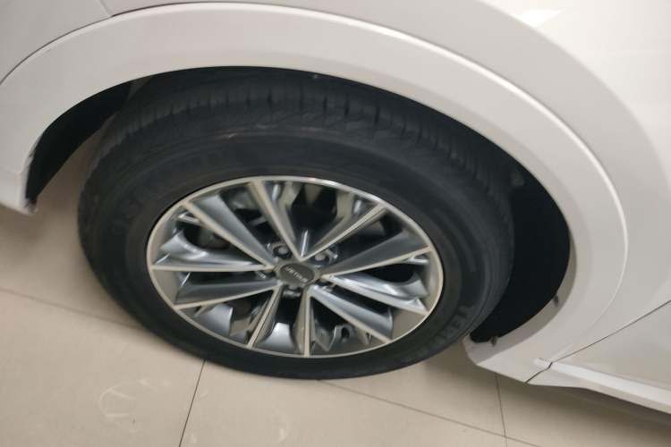 Used JETOUR X70 2020 1.5T DCT YueXing Edition 7-Seater Left Front Wheel Hub