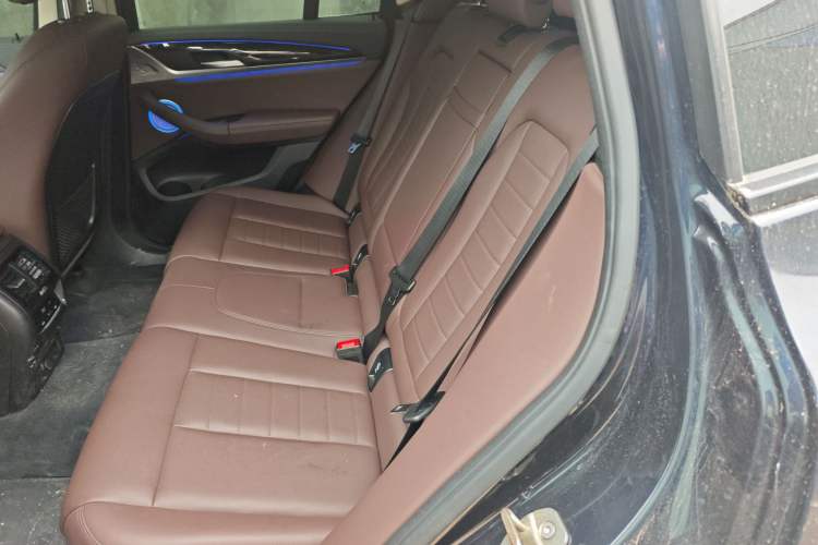 Used BMW X3 2019 xDrive25i M Sport Package Left Rear Seat