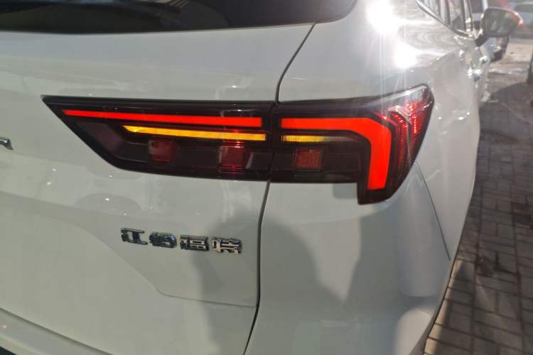 Used Ford Equator Sport 2025 EcoBoost 170 Platinum Edition
