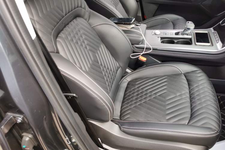 Used EXEED Lingyun 2023 400T Two-Wheel Drive StarRui Pro Edition