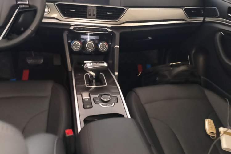 Used Haval H6 2018 Sport Edition 1.5T Automatic Two-Wheel Drive Elite Model China V Standard
