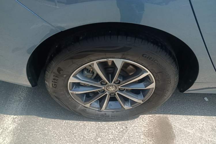 Used BYD Qin PLUS 2024 HONOR Edition DM-i 55KM Leading Model