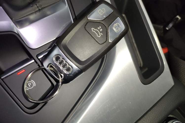 Used Audi A4L 2024 40 TFSI Fashion Dynamic Model