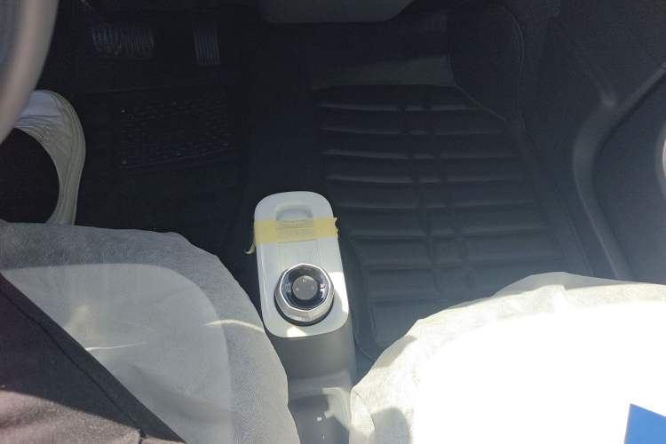 Used Geely Galaxy Panda 2025 210 km – Yuanqi Bear
