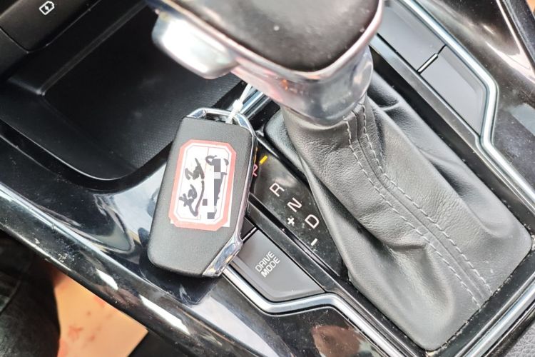 Used Kia Sportage R 2018 2.0L Automatic Smart Luxury Version China V Standard Vehicle Key