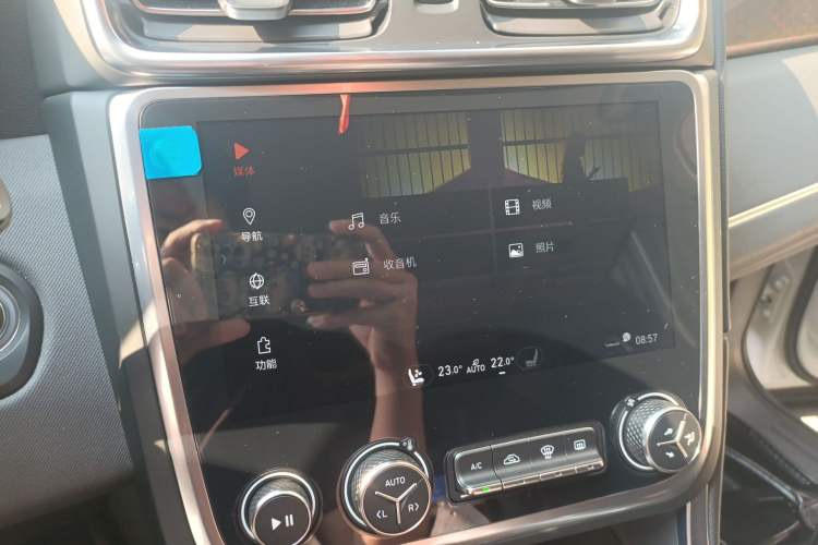 Used Lynk & Co 01 2017 2.0T Four-Wheel Drive Pro Edition Audio And AC Panel