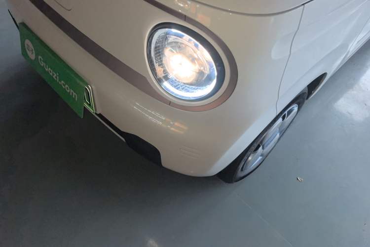 Used Geely Galaxy Panda 2023 Panda Mini 200km Endurance Bear
