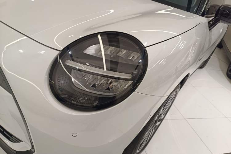 Used MINI Electric MINI COOPER 2025 456km COOPER E Classic Style