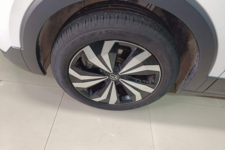 Used Volkswagen Tharu 2025 New Sharp 1.5L Ambitious Edition Left Front Wheel Hub