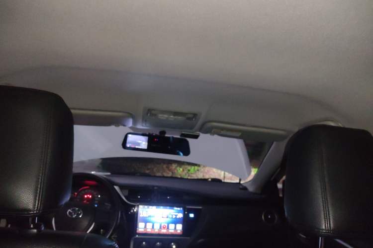 Used Toyota Corolla 2017 Revised Version 1.2T S-CVT GL Headliner