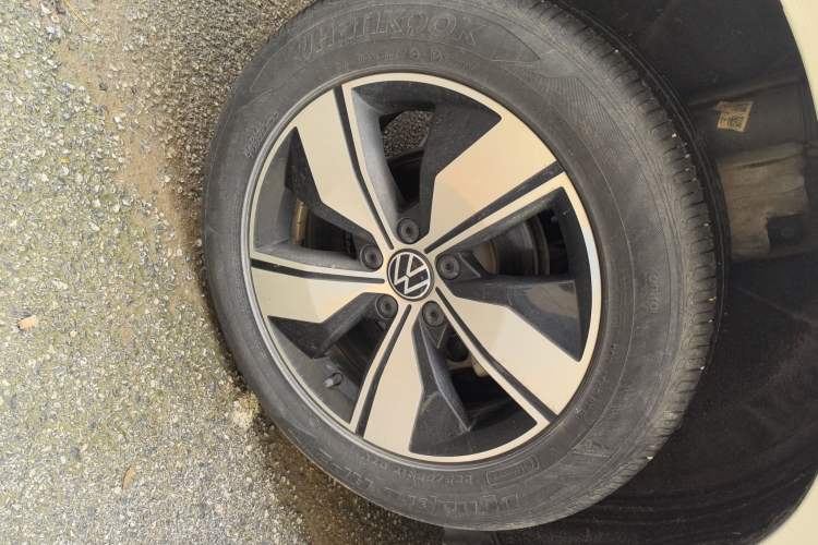 Used Volkswagen Tharu 2021 280TSI Two-Wheel Drive Comfort Edition Right Rear Wheel Hub