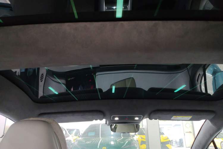 Used Hima Luxeed S7 2025 785 km Ultra