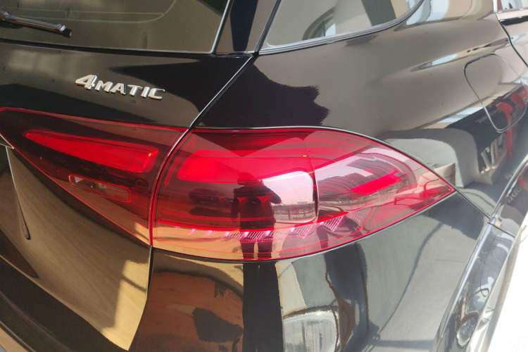 Used Mercedes-Benz GLE 2024 GLE 450 4MATIC Stylish Model Exterior 3