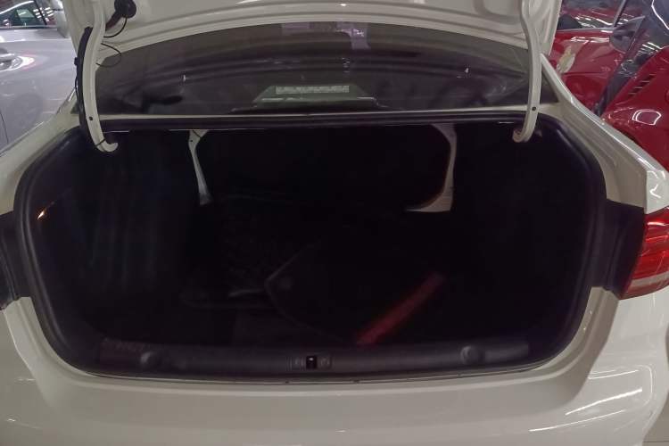 Used Volkswagen Lavida 2019 Lavida Start 1.5L Automatic Trendy Version China VI Standard
