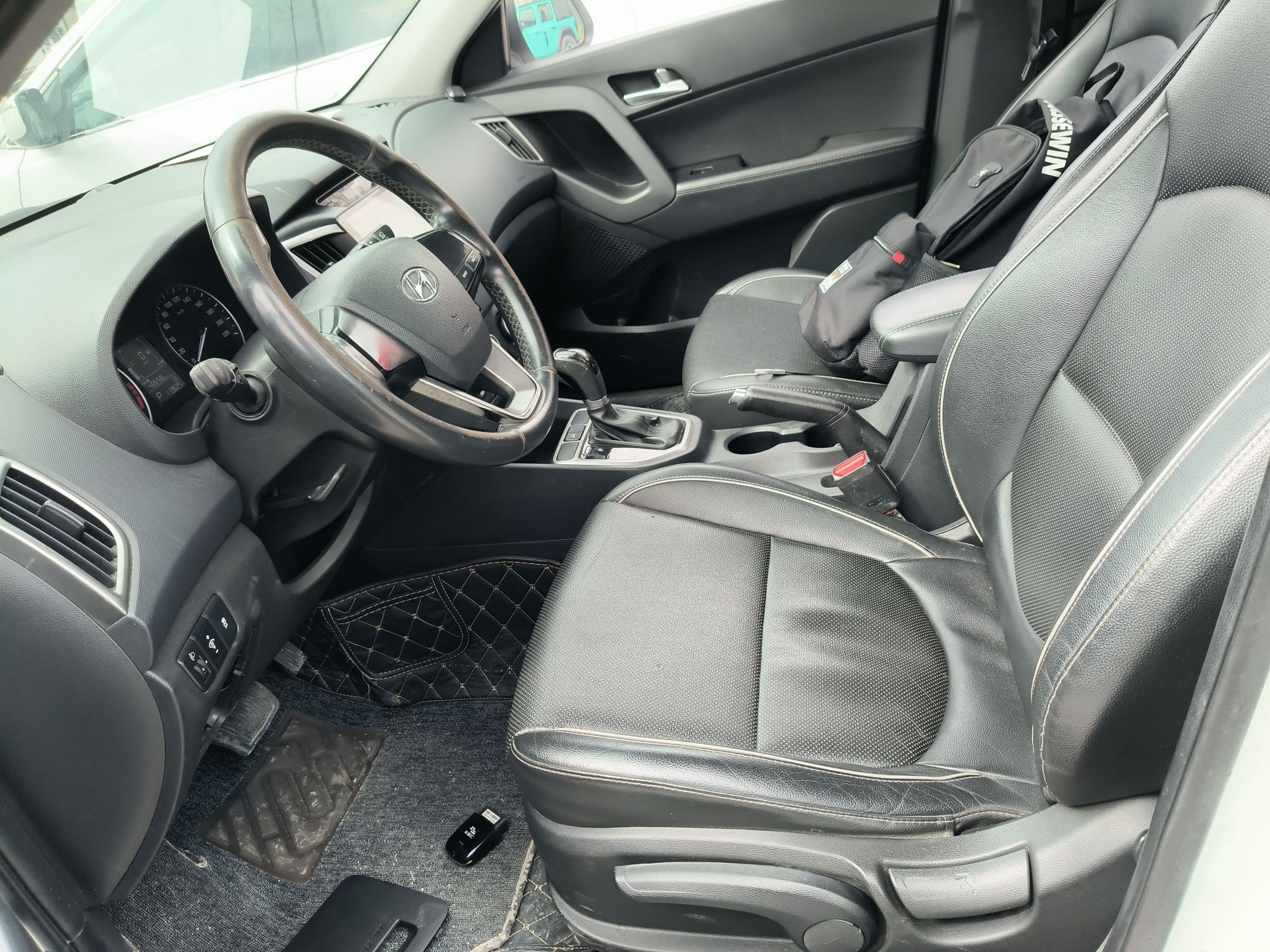 Interior delantero