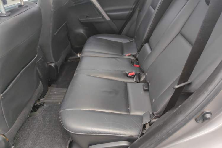 Used Toyota RAV4 2015 2.5L Automatic 4x4 Elite Edition