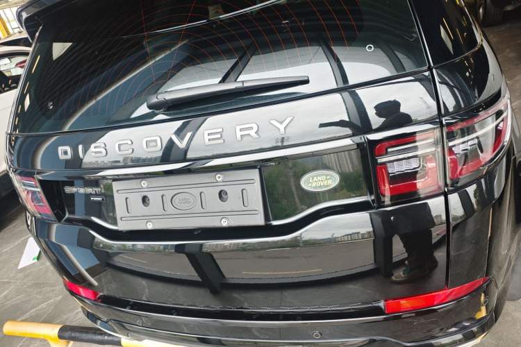 Used Land Rover Discovery Sport 2022 Revised Version 249 PS R-Dynamic S Performance Edition 5 Seats