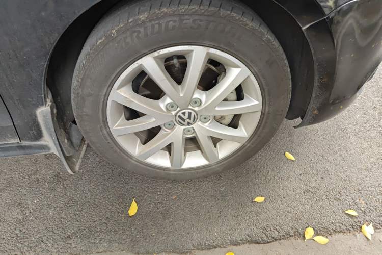 Used Volkswagen Sagitar 2012 1.4TSI Automatic Luxury Edition
