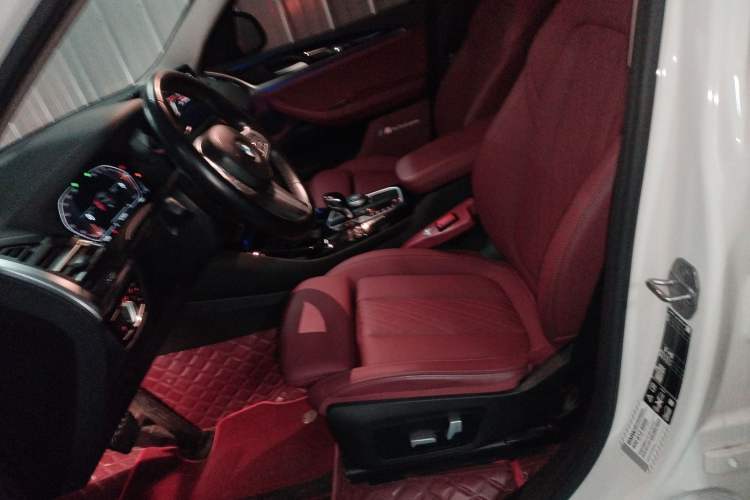 Used BMW X3 2022 Restyled xDrive25i M Sport Package Left Front Seat