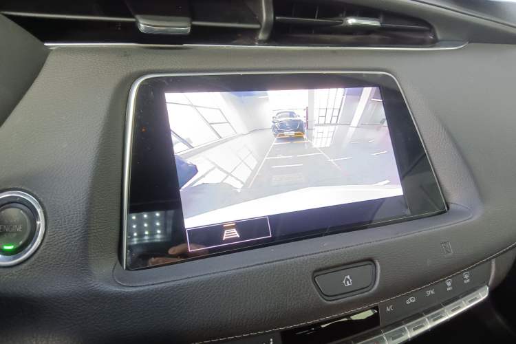 Used Cadillac XT4 2021 28T Two-Wheel Drive Leading Version
