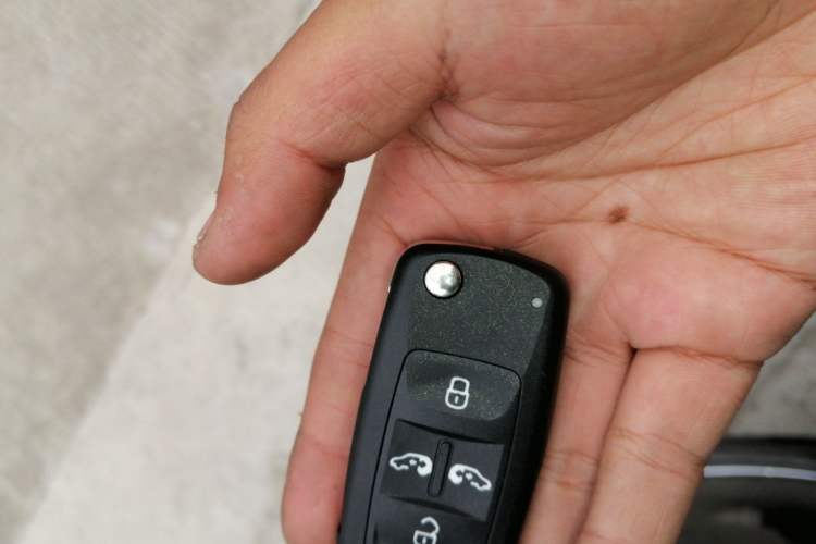 Used Volkswagen Sharan 2015 1.8TSI Comfort Model Vehicle Key