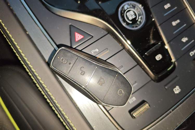 Used BYD Yuan PLUS 2024 Honor Edition 430KM Leading Model
