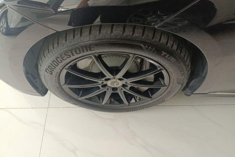 Used Mercedes-Benz EQE 2022 350 Pioneer Edition Exterior 4