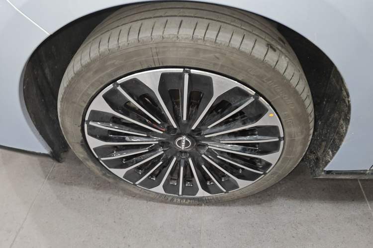 Used Nissan N7 2025 510 Pro