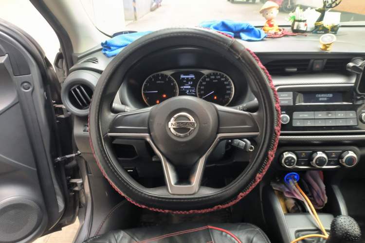 Used Nissan Kicks 2020 1.5L XE Manual Cool Edition
