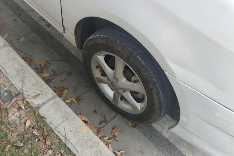 Used Toyota Corolla EX 2013 1.6L Automatic Luxury Edition