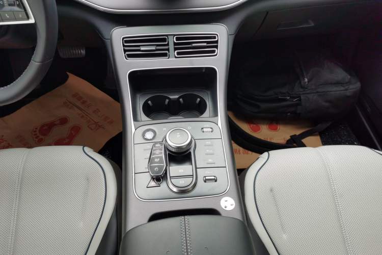 Used BYD Destroyer 05 2024 HONOR Edition DM-i 55KM Luxury Model
