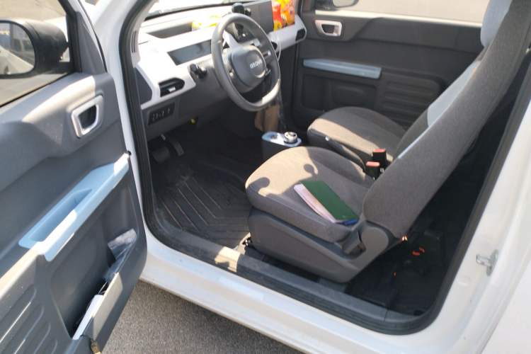 Used Geely Galaxy Panda 2024 Panda Mini 200km Endurance Bear