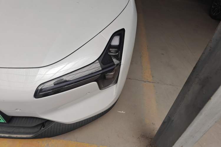 Used XPeng MONA M03 2025 600 with Ultra-Long Range Max Left Front Headlight