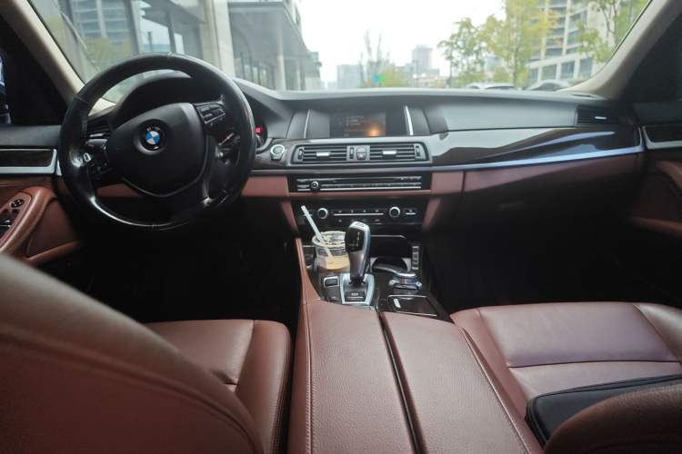 Used BMW 5 Series 2017 525Li Luxury Design Package